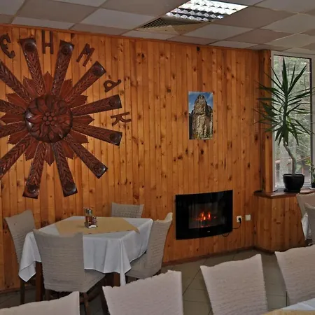 Hotel Alen Mak *